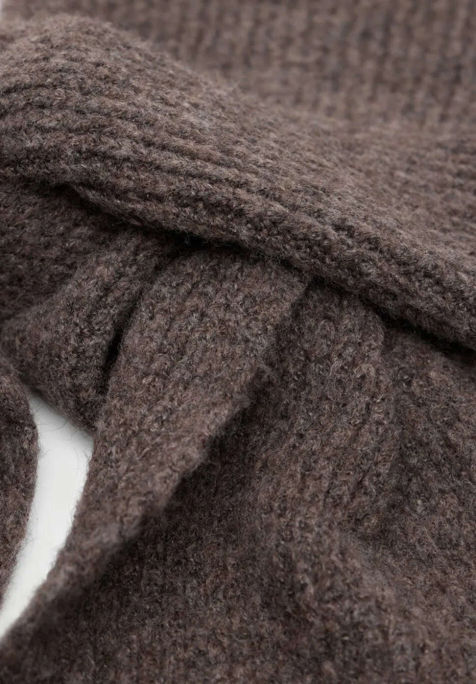 Knitted Hooded Scarf