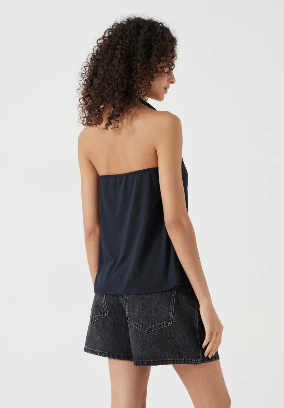 Knot Detail Halter Vest