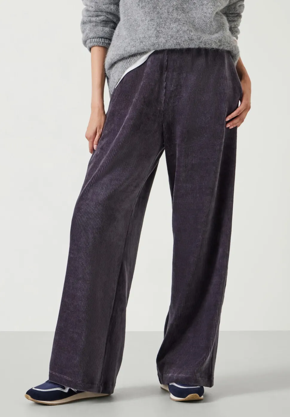 Layton Slouchy Cord Joggers