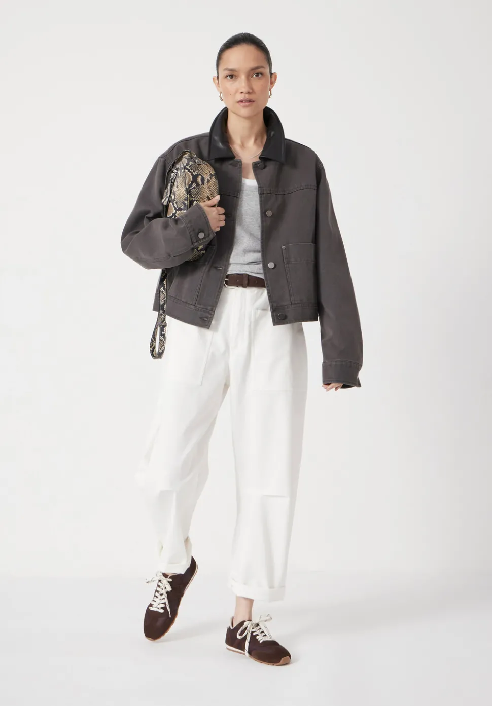 Leather Collar Cropped Jacket
