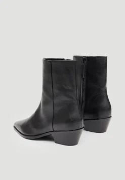 Leather Square Toe Boots