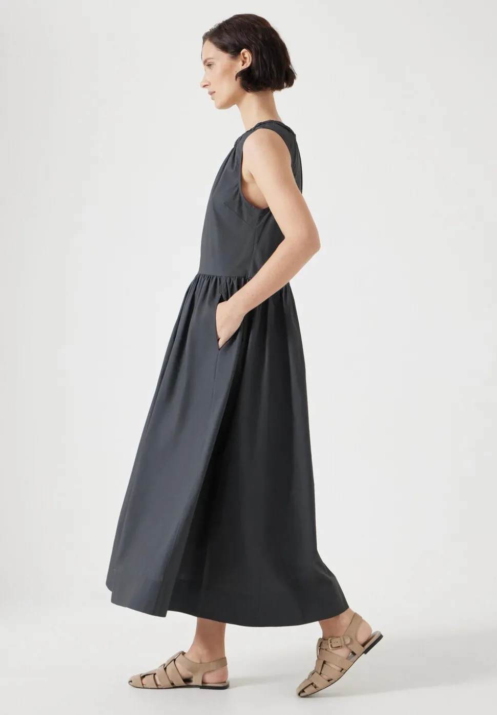 Lightweight Cotton Sleeveless Crew Neck Maxi Dress