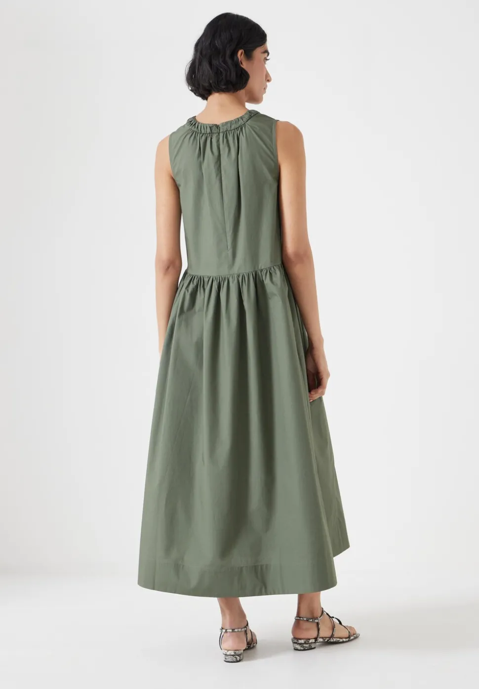 Lightweight Cotton Sleeveless Crew Neck Maxi Dress