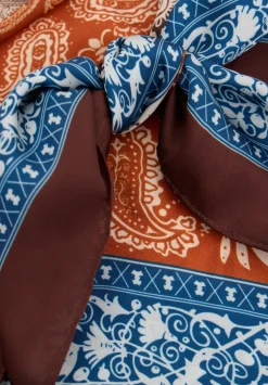 Lightweight Printed Scarf