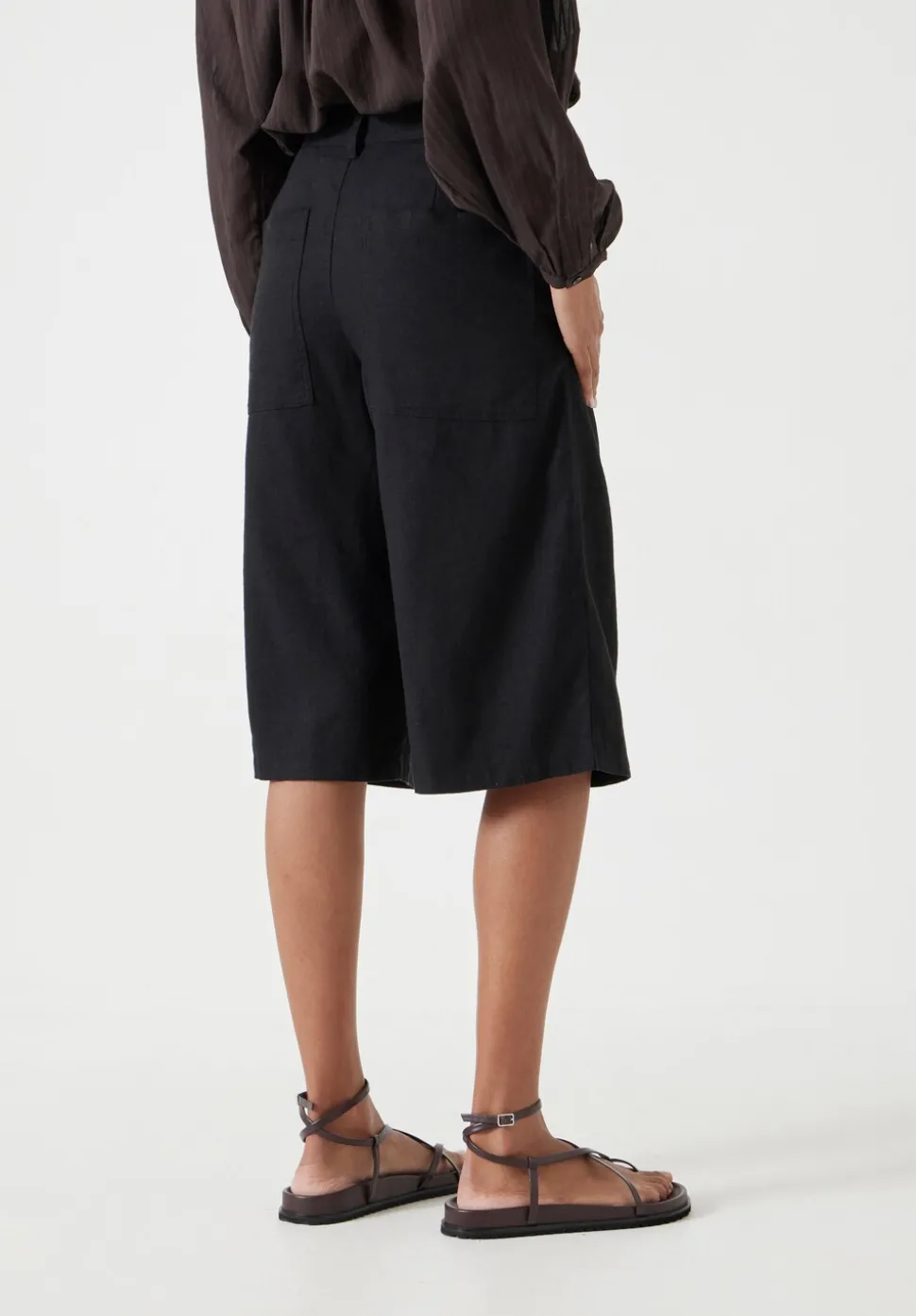 Linen Blend Lya Bermuda Shorts