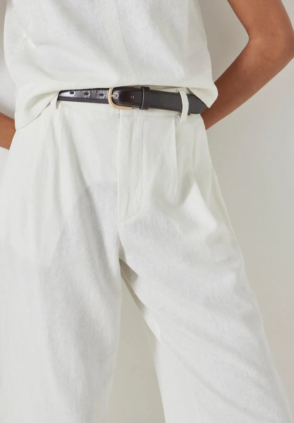 Linen Blend Lya Bermuda Shorts