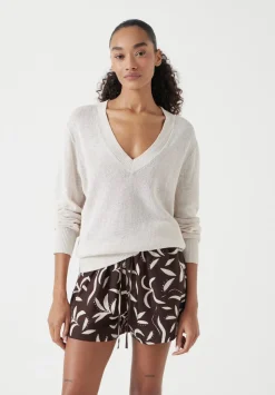 Linen Blend V Neck Jumper
