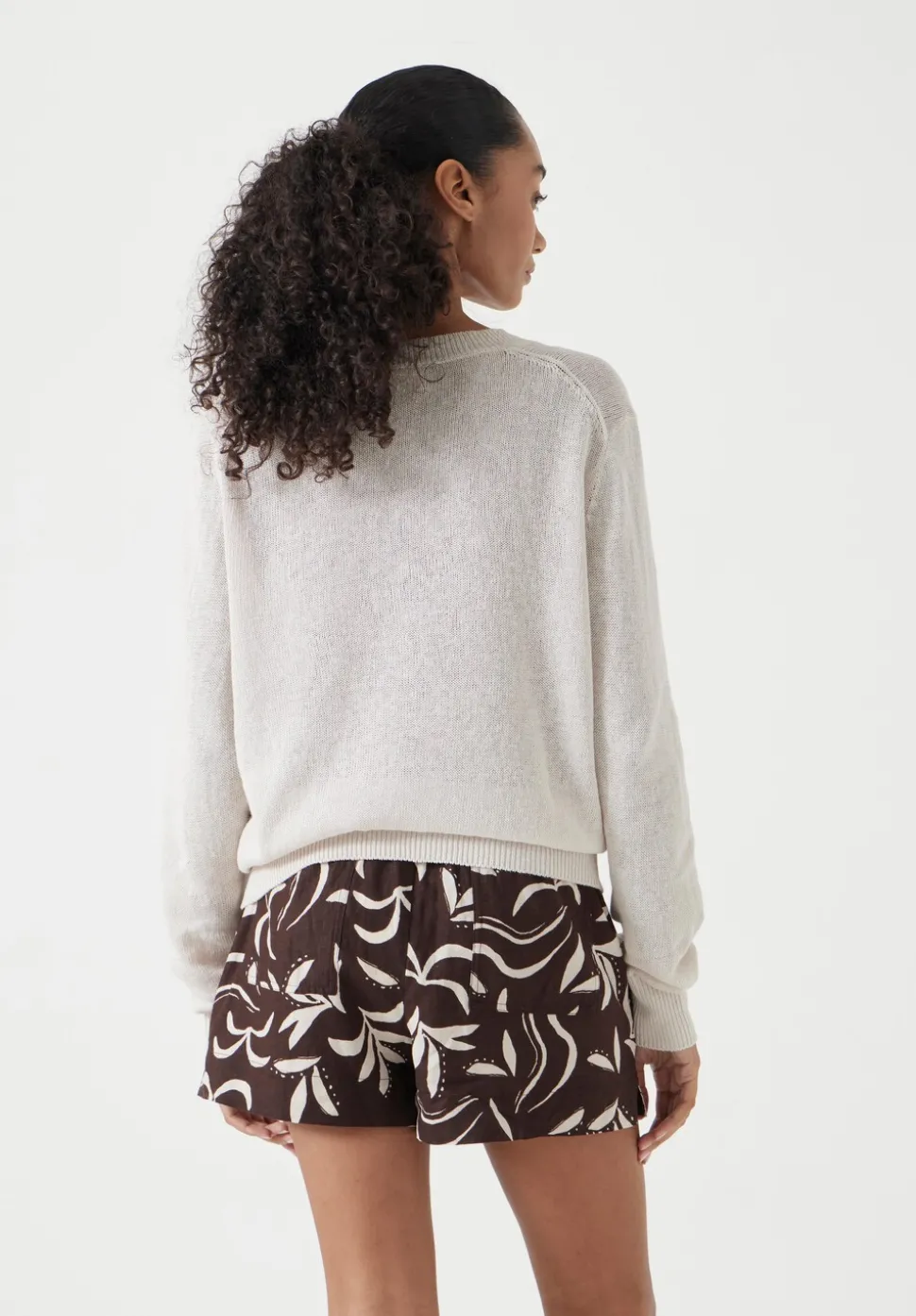 Linen Blend V Neck Jumper