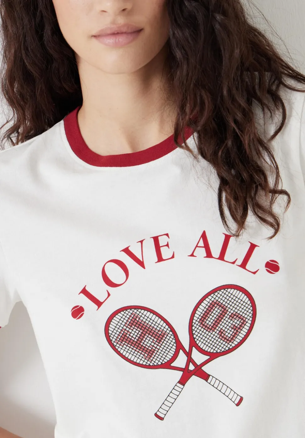 Love All Graphic T-Shirt