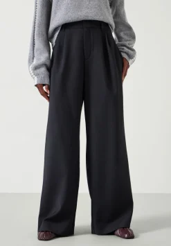 Lya Wool Trousers
