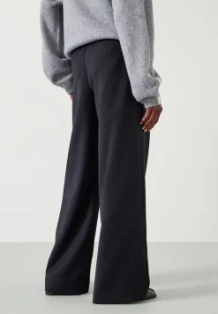 Lya Wool Trousers