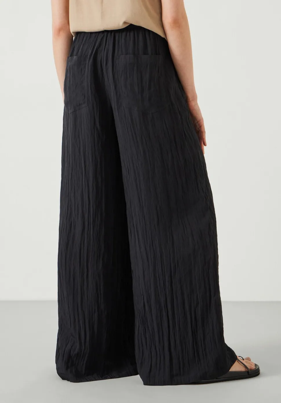 Mabel Fluid Wide Leg Crinkle Trousers