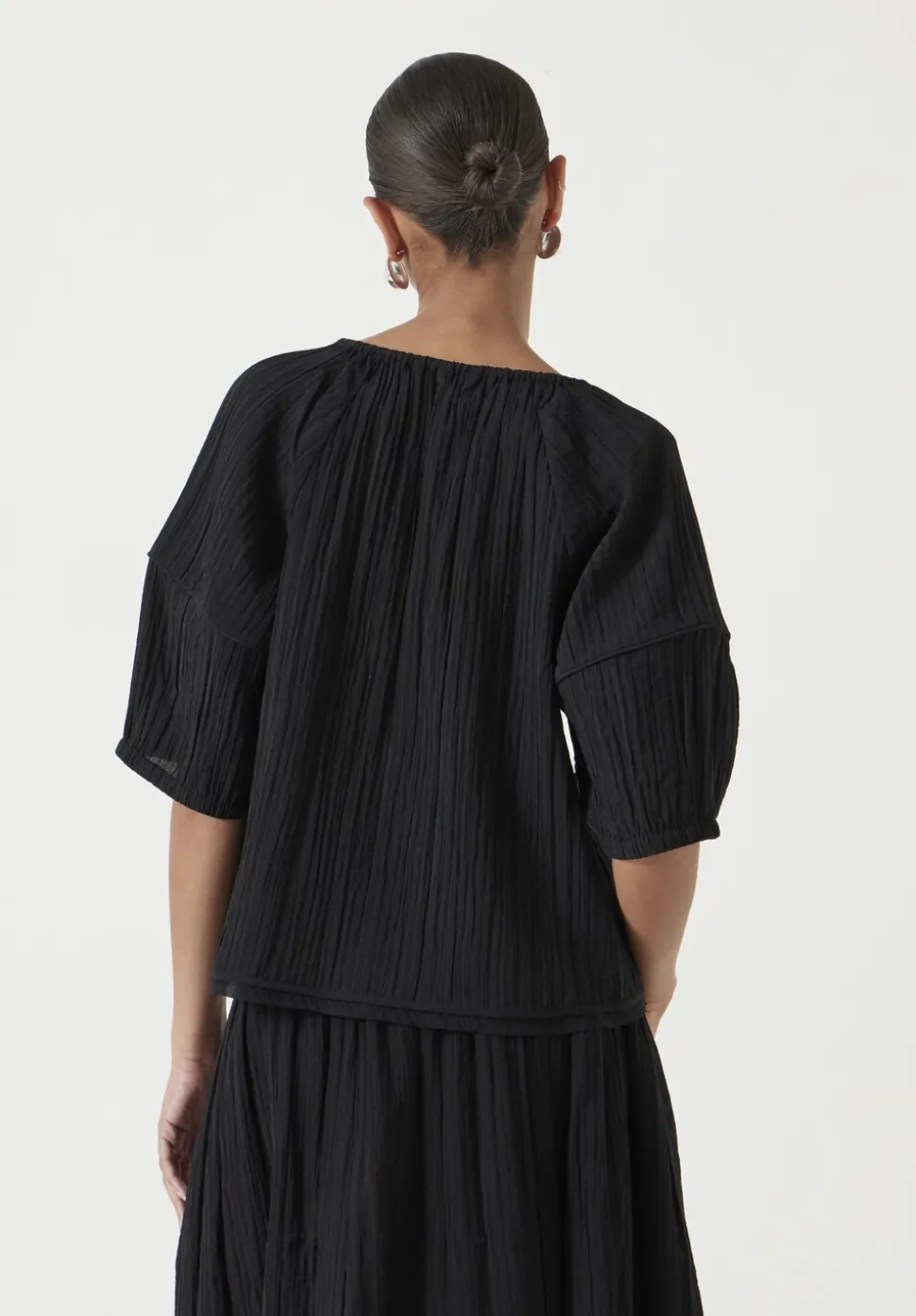 Mae Crinkle Balloon Sleeve Blouse