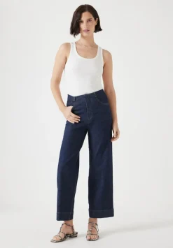Marla Cropped Jean