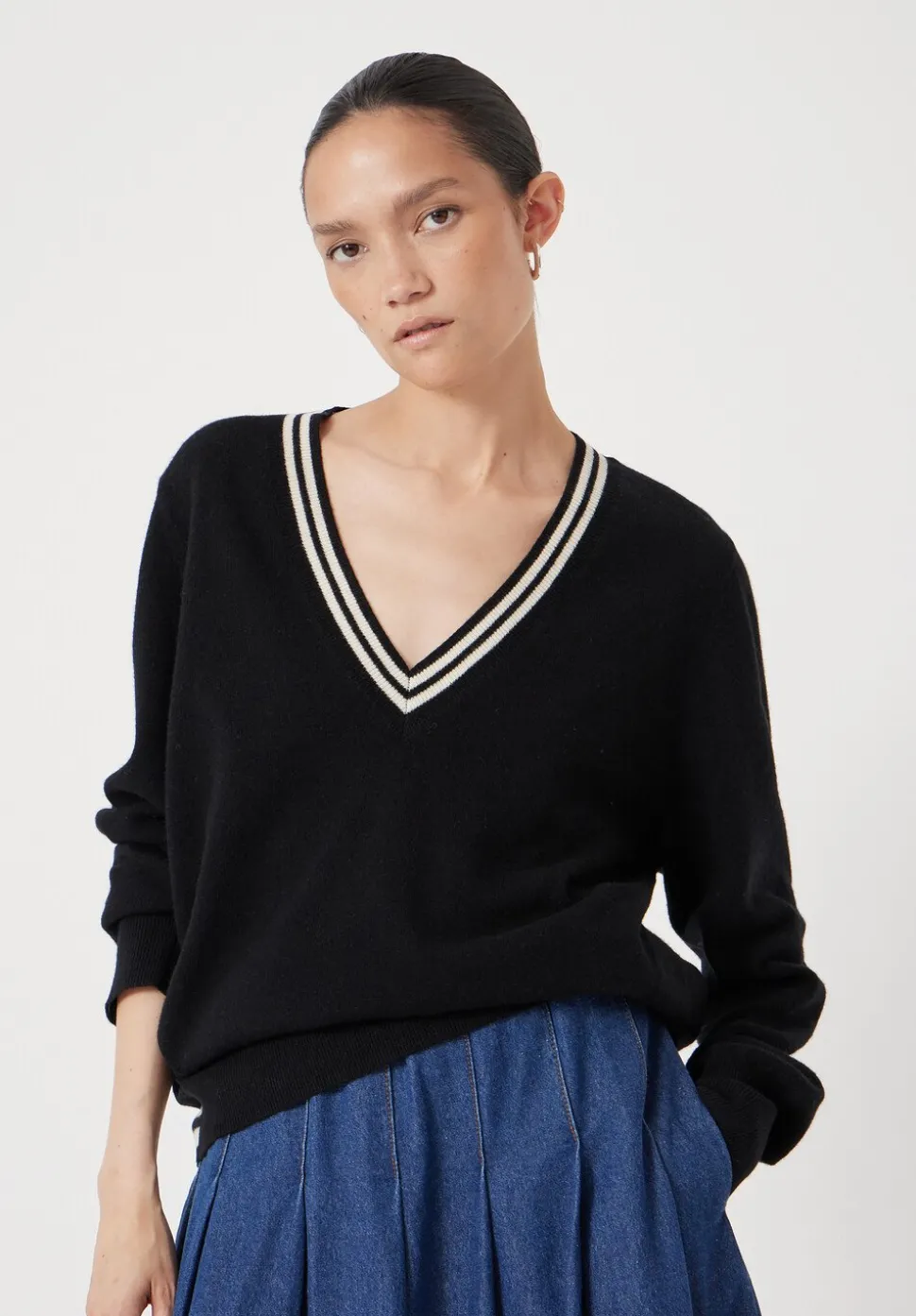 Merino Wool V Neck Jumper