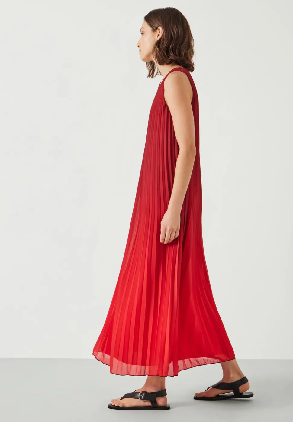 Molly Ombre Pleat Maxi Dress