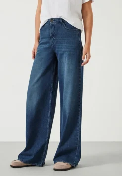 Nessa Wide Leg Jeans