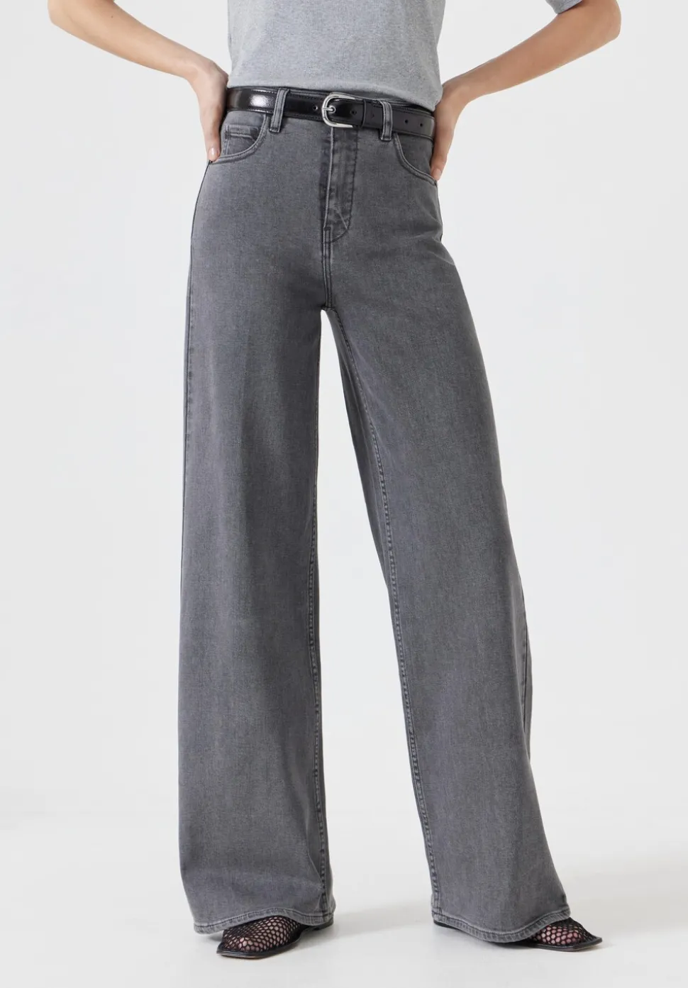 Nessa Wide Leg Jeans