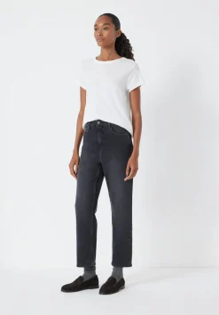 Nina Straight Crop Jeans