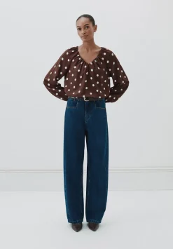 Printed Airflow V Neck Blouse