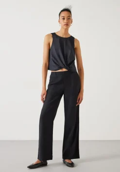 Raye Linen Straight Leg Trousers