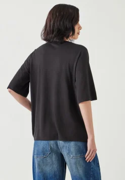 Reece Drapey T-Shirt