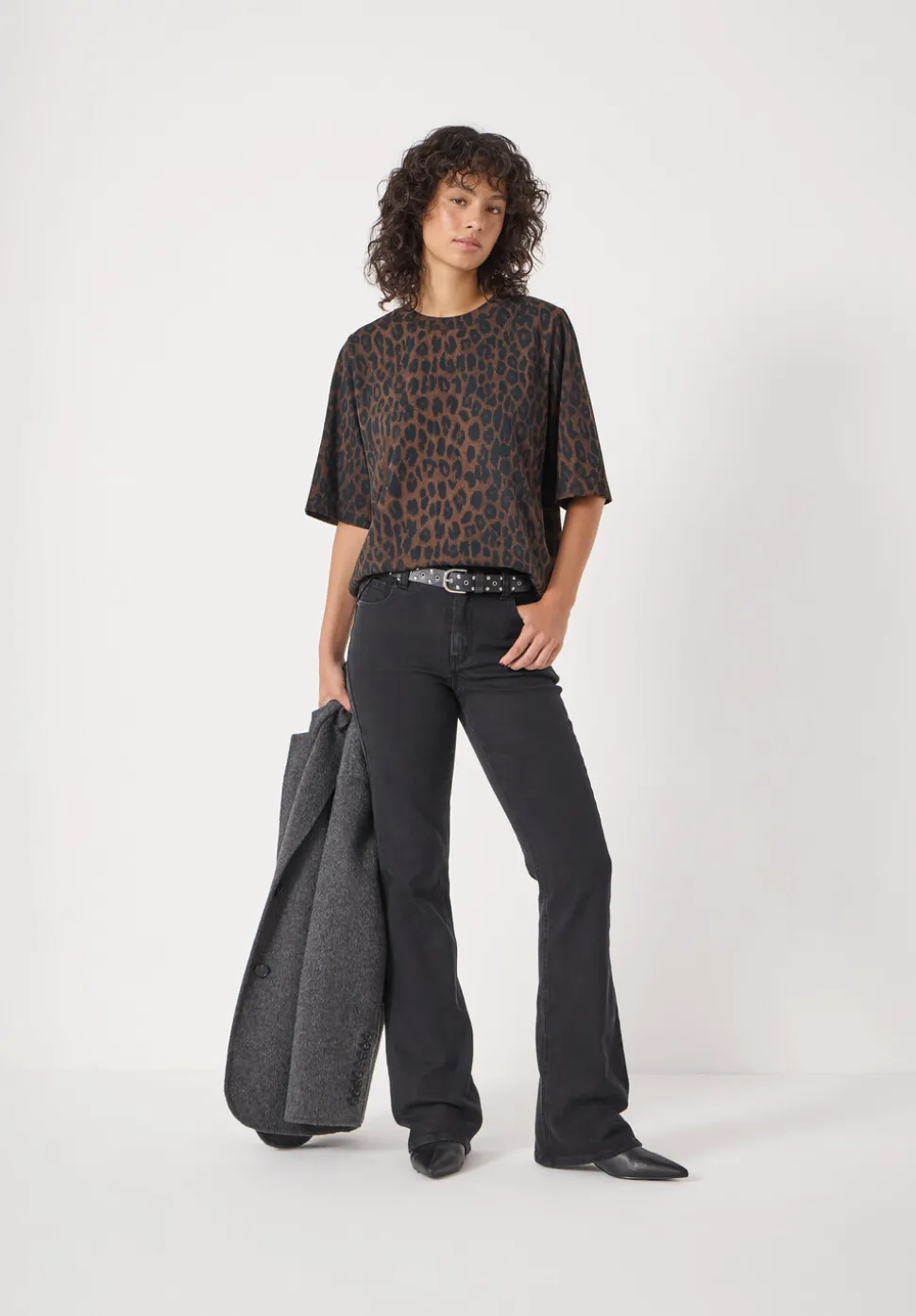 Romina Leopard Print T-Shirt