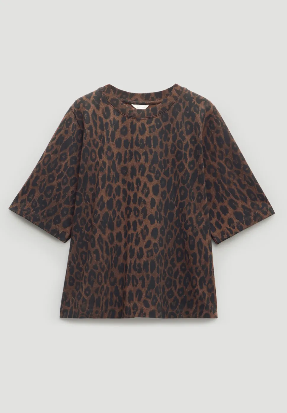 Romina Leopard Print T-Shirt