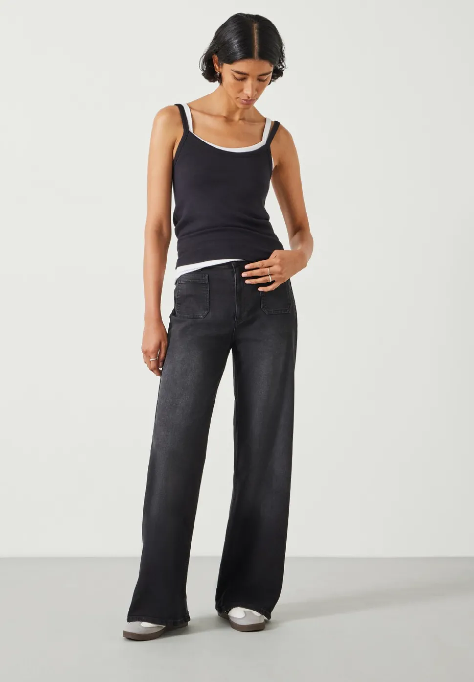 Rowan Flared Jeans