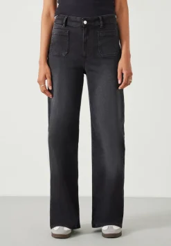 Rowan Flared Jeans