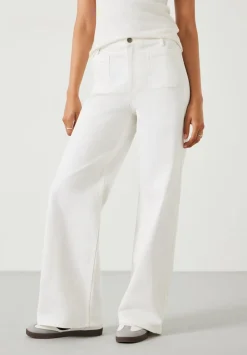 Rowan Flared Jeans