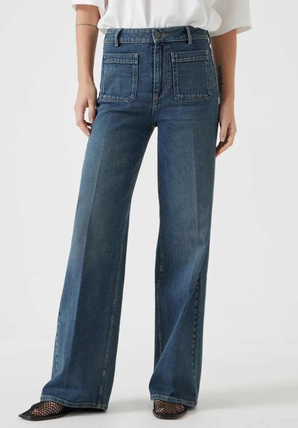 Rowan Flared Jeans