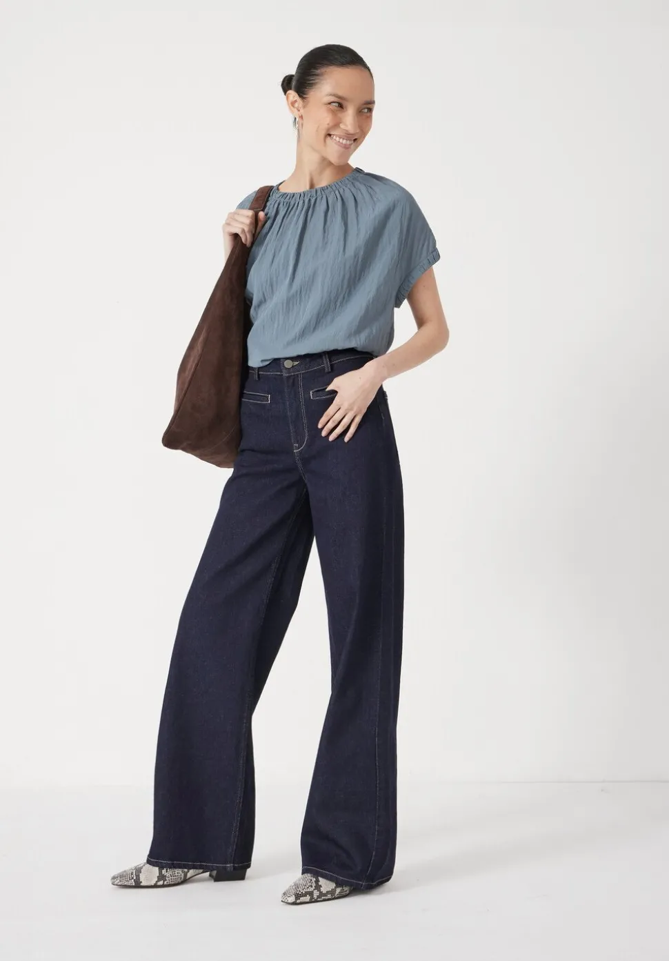 Rowan Welt Pocket Flared Jeans