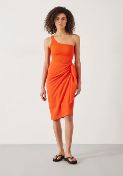 Ruby Sarong