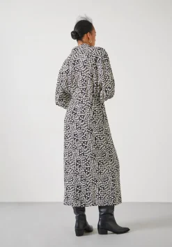 Sabrina Relaxed Maxi Shirt Dress