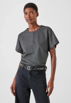 Seam Detail Short Sleeve Top