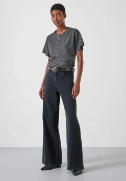 Seam Detail Short Sleeve Top
