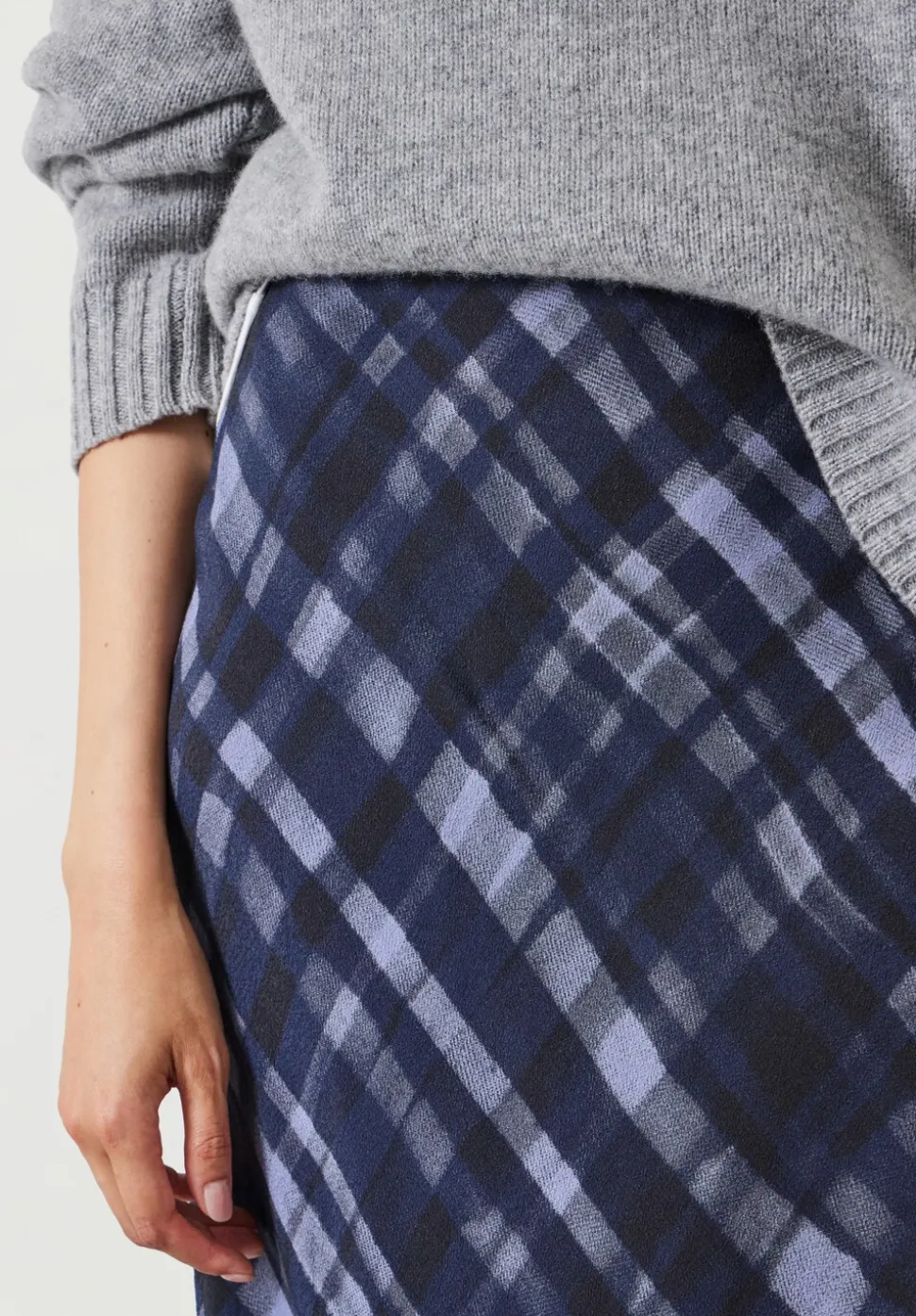 Simone Crepe Midi Skirt