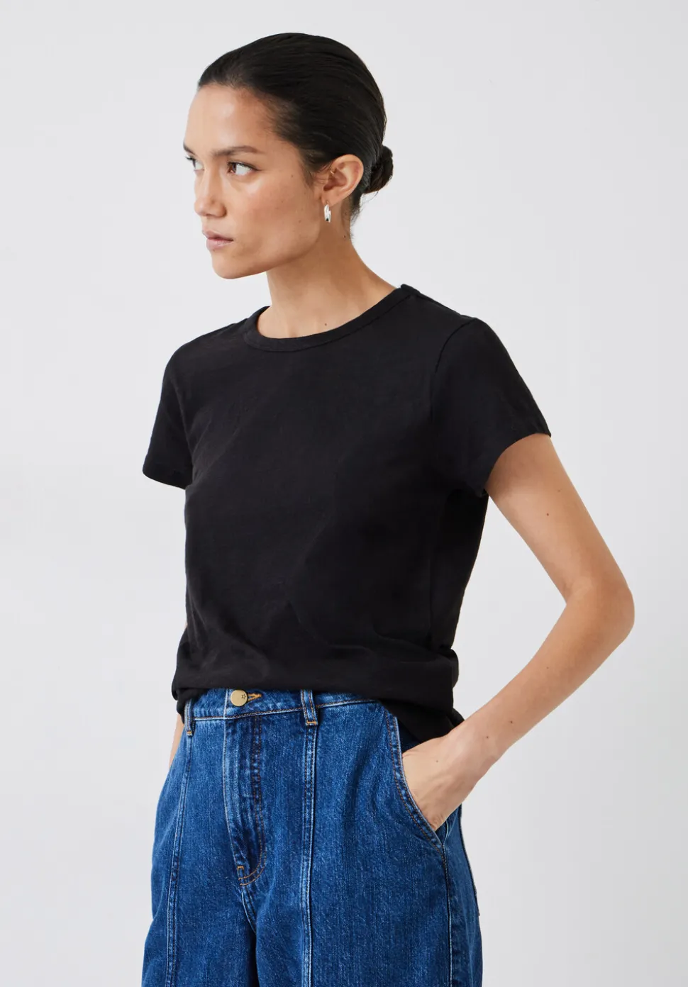 Slim Fit Slub Cotton Crew Neck T-Shirt