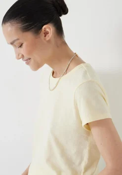 Slim Fit Slub Cotton Crew Neck T-Shirt