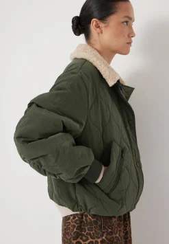 Teddy Collar Quilted Bomber