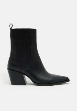 Western Leather Chelsea Boots
