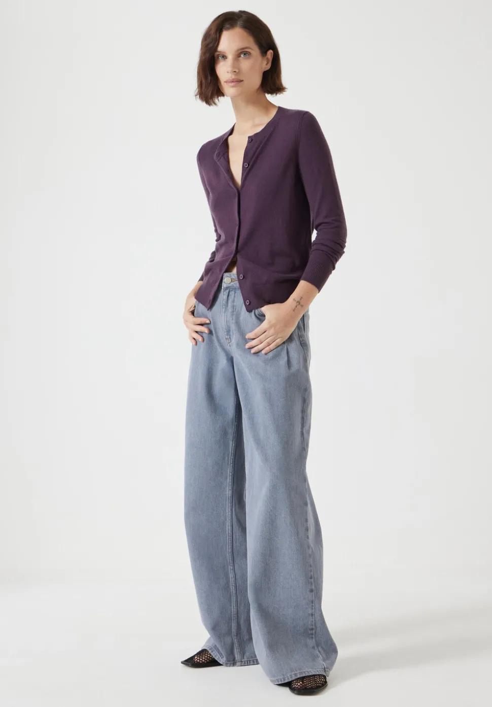 Wool Blend Slim Knitted Cardigan